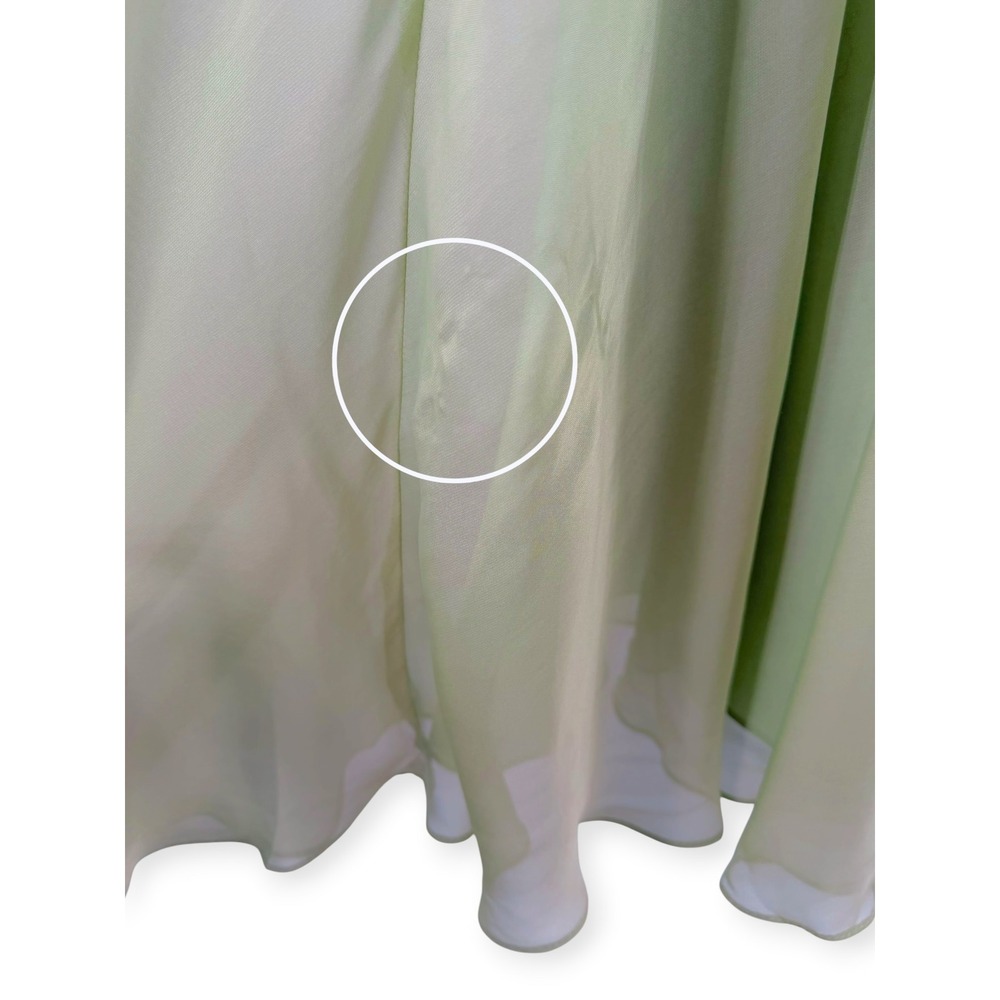 Mac Duggal Green One Shoulder 3D Flower Gown With Slit - Size 8 - Picture 7 of 11